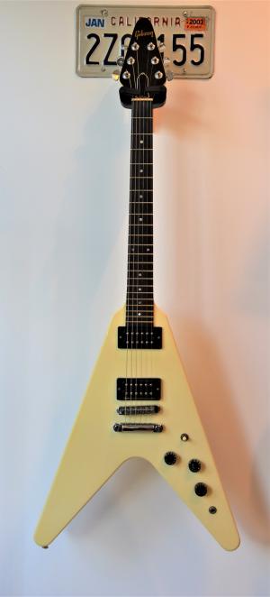 Gibson - FLYING V 1985 ANTIQUE WHITE  
