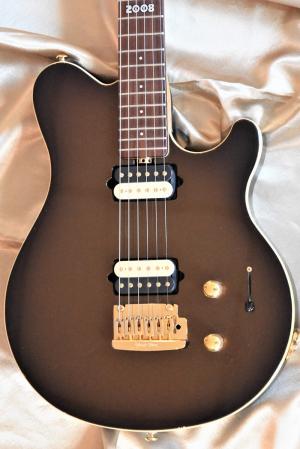 Musicman - AXIS SUPER SPORT  SEQUOIA GOLD LIMITED EDITION 2008 
