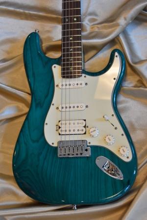 Fender - American Deluxe - USA FAT STRAT ASH 1999 
