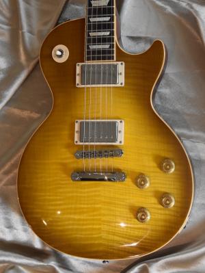 Gibson - Les Paul STANDARD PLUS  60   année 2007 
