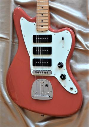 Fender - JAZZMASTER NOVENTA   
