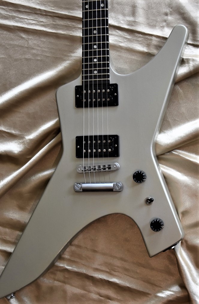 Electric Guitars Gibson SHARK FIN limited edition 2009 OCCASION 0 €