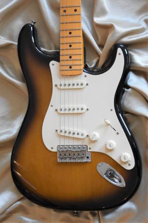 Fender - Artist Signature - ERIC JOHNSON  année 2007 
