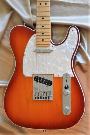 Fender - American Deluxe - TELECASTER  année 2014 
