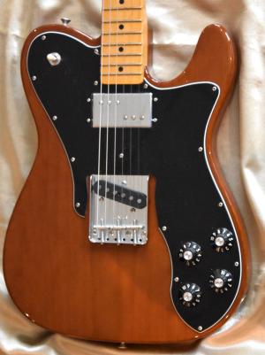 Fender - ORIGINAL 70 S TELECASTER CUSTOM  MAPLE FINGERBOARD MOCHA  2020 
