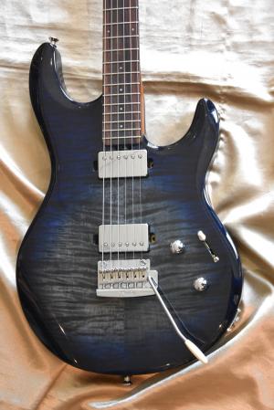 Musicman - STERLING LUKE 3 BLUE  
