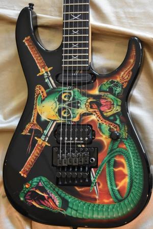 ESP CUSTOM SHOP - GEORGES LYNCH SKULLS & SNAKES  année 2000 
