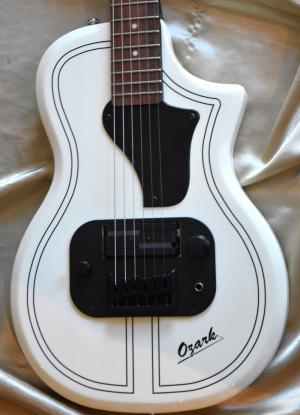 SUPRO - 1261 OZARK  ltd édition année 2019 
