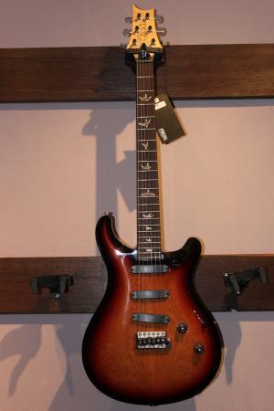 PRS - 305 Tri Color Sunburst
