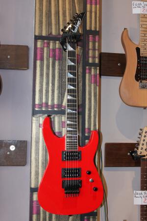 Jackson -  Soloist Custom Shop Mike Shannon Red 
