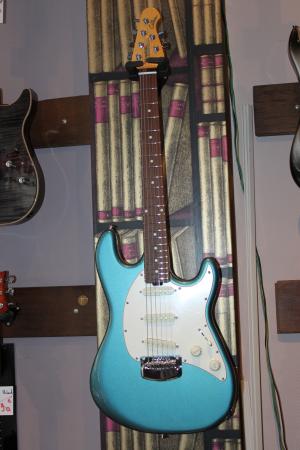 Musicman - Cutlass Vintage Turquoise
