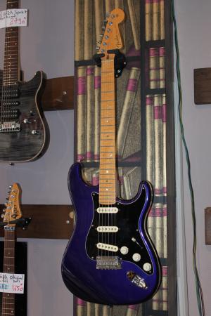 Fender - Custom Shop - Stratocaster Classic Player 2005 Midnight Blue
