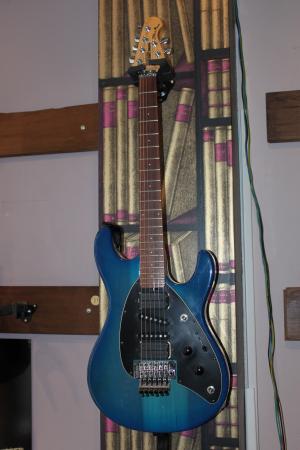 Musicman - Steve Morse  Morse Blue Burst
