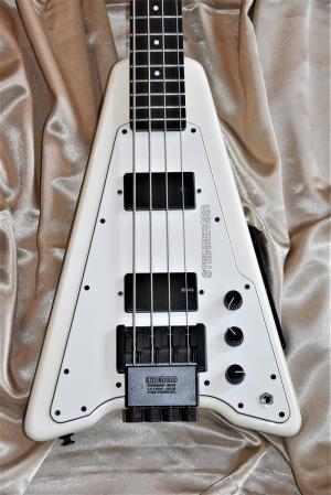 Steinberger - XP2 WHITE 1986 
