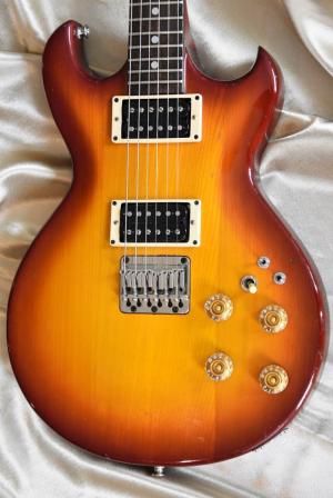 ARIA PRO II - CARDINAL CS400 SUNBURST1982 
