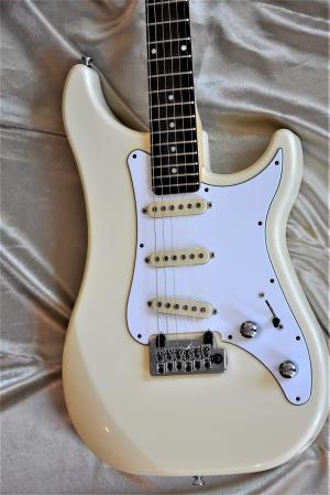 Vigier - EXPERT RETRO 54 RETRO WHITE    2010 
