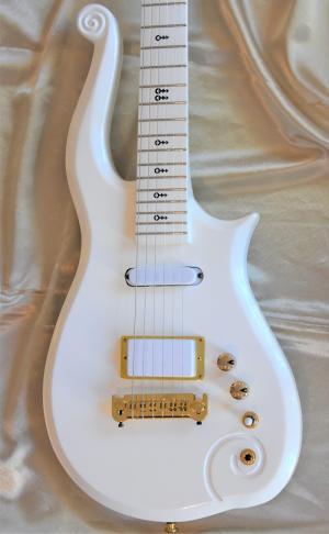 CLOUD -  PRINCE GUITAR REPLICA 
