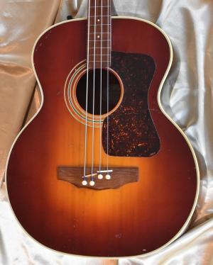 Guild - B30 E SUNBURST FRETLESS 1987 
