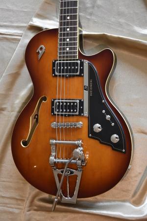 DUESENBERG - STARPLAYER TV  VINTAGE SUNBURST NEUVE 
