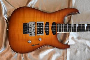 Jackson - USA SOLOIST SL1 SELECT  TOBACCO BURST 
