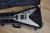 		Gibson - FLYING V DAVE MUSTAINE SIGNATURE 2021 
		