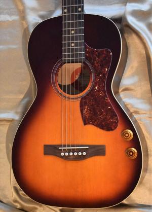 NORMAN - B18 Parlor Cherry Burst GT Q-Discrete 
