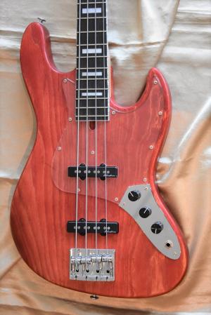 BACCHUS - JAZZ BASS  WOODLINE   MIJ417-E RED OIL 
