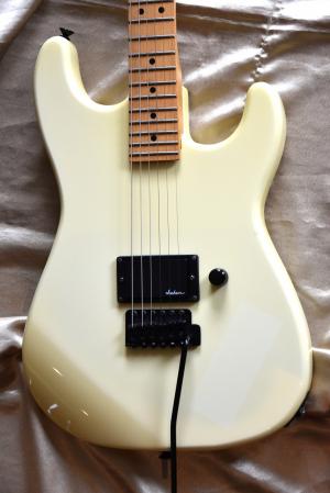 Charvel - CH1 MODEL 1  Vintage White  1986 
