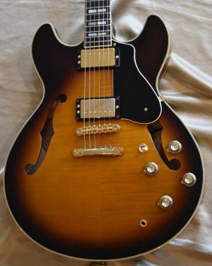 Yamaha - SA-2200  VINTAGE SUNBURST MIJ 
