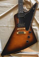 Gibson  EXPLORER CMT/E2  anne 1983