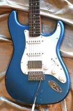 SQUIER  FSR CV 60s Strat HSS LR IBM