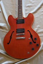 Gibson ES 333 CHERRY RED  anne 2003